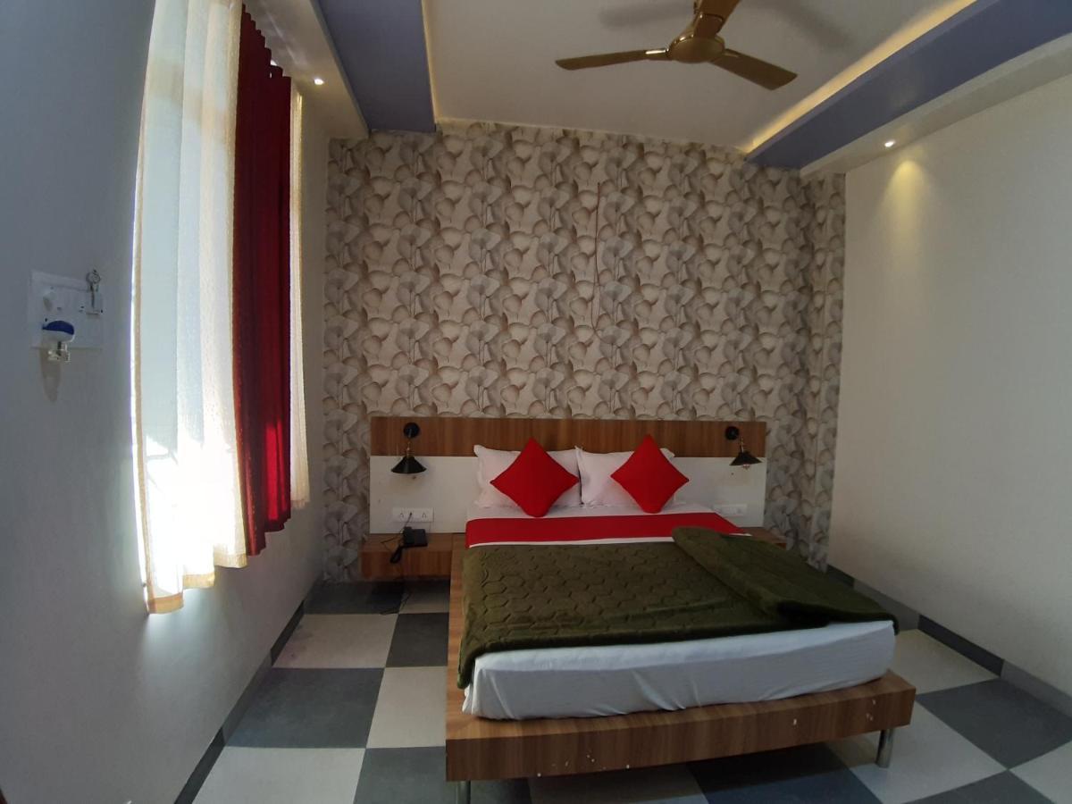 Hotel Great Annapurna Khuldabad Extérieur photo